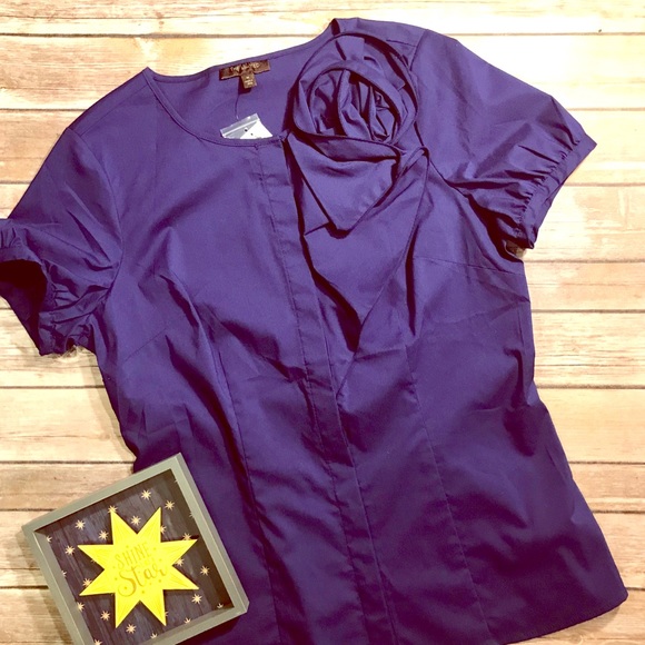 THE LIMITED blouse with floral detail NWT - Picture 1 of 5